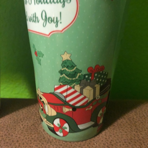 Fitz and Floyd Christmas travel tumblers - Picture 5 of 7